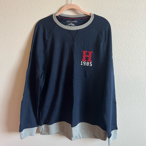 Tommy Hilfiger Other - Tommy Hilfiger Shirt